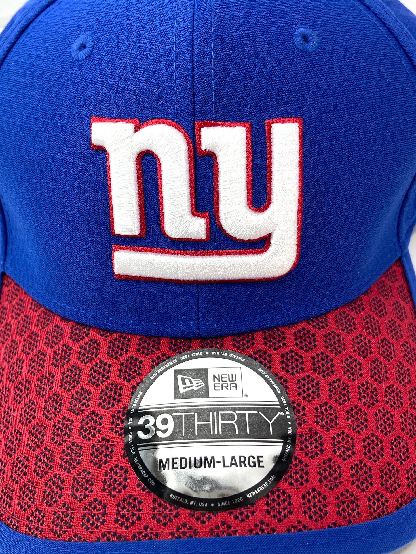 New York Giants NFL Sideline Collection: Stretch-Fit On Field Headwear by New Era