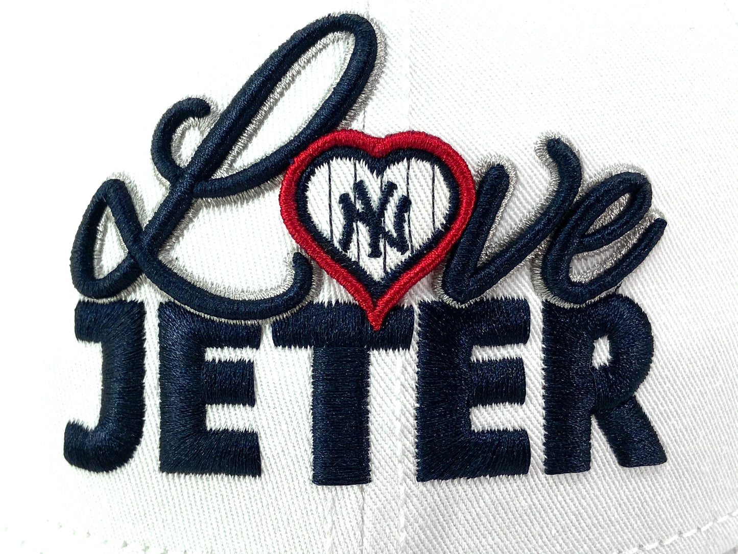 New York Yankees MLB Derek Jeter Women's Snapback Mesh Ball Cap by New Era