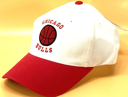 Chicago Bulls Vintage NBA White With "Basketball" Cap by Annco