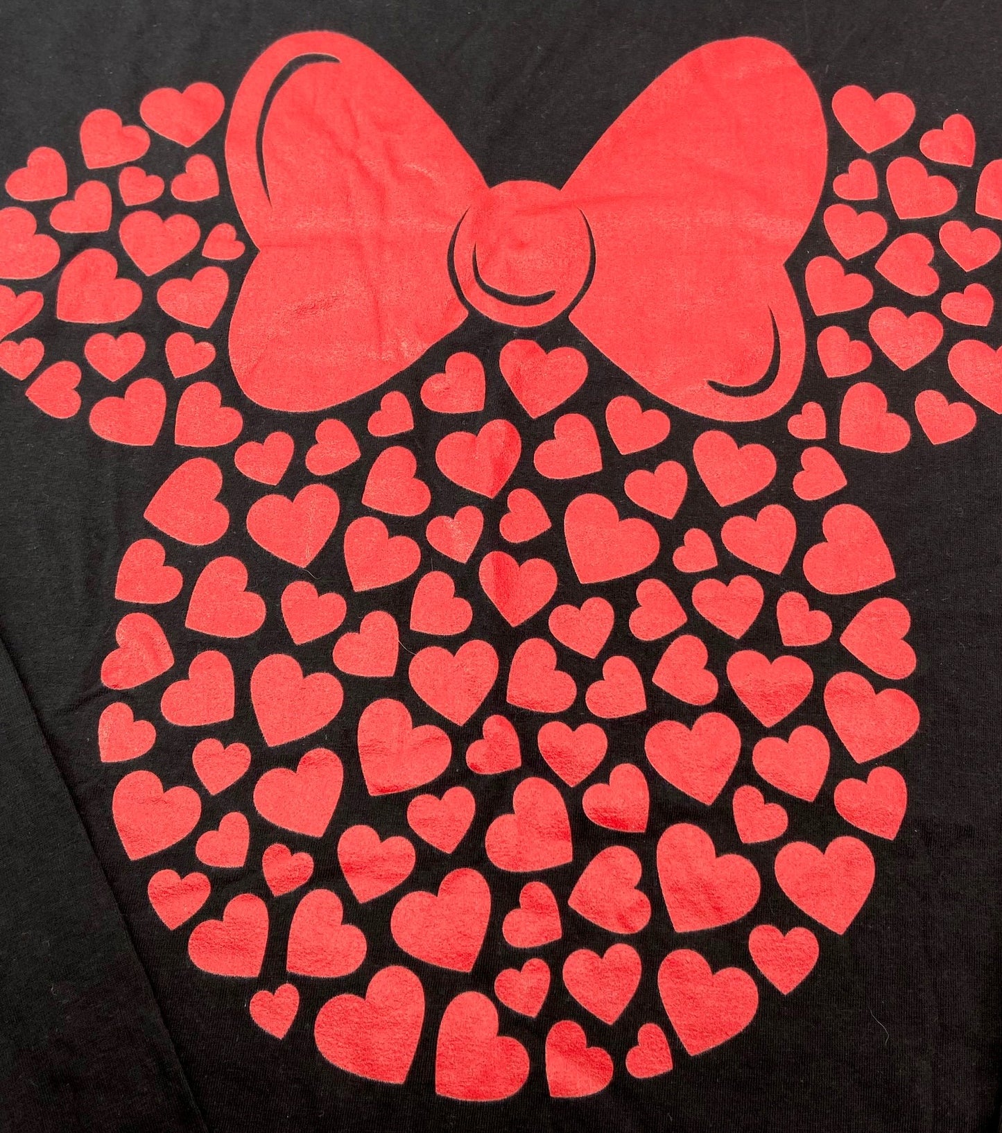 Minnie Mouse "Hearts" Adult Unisex Large Long Sleeve T-Shirt by Disney