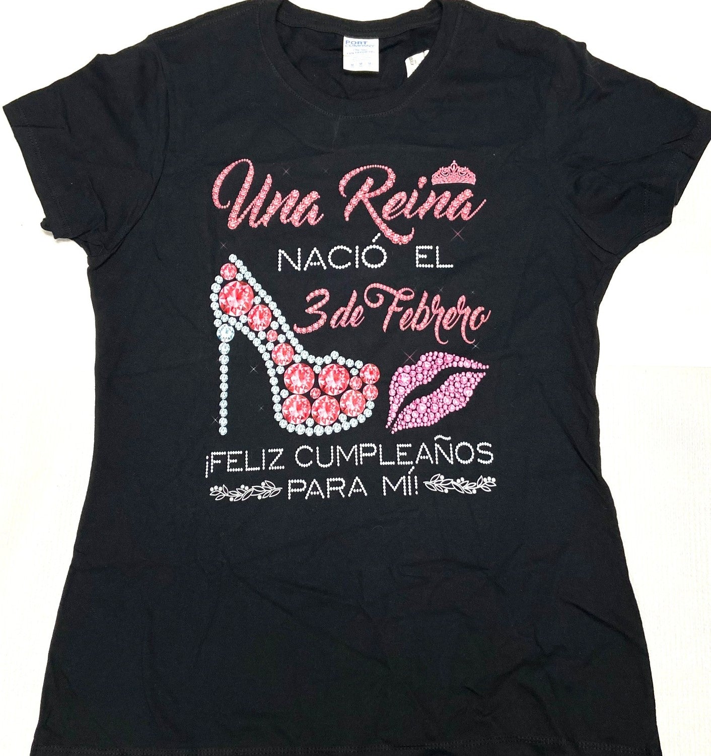 Una Reina Nacid El 3 de Febrero Women's Medium Black T-Shirt by Unknown