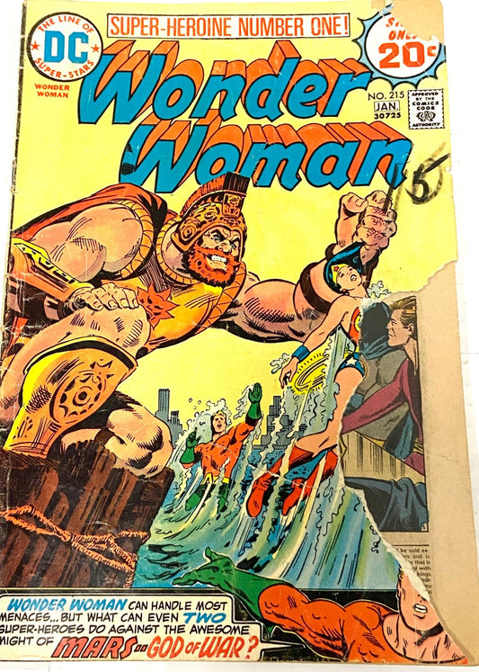 Wonder Woman # 215: January 1975 by DC Comics