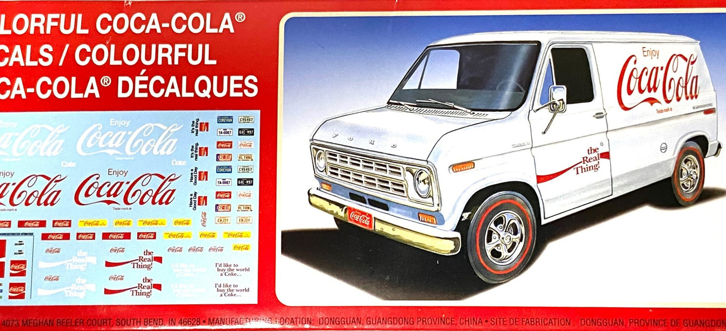 1977 Ford Coca-Cola 1:25 Scale Model White Delivery Truck by AMT