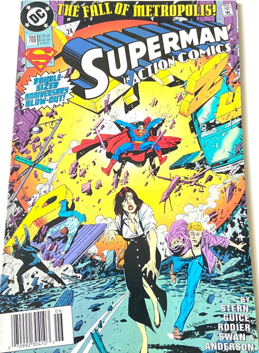 Superman: "Fall of Metropolis" June 1994 Issue # 700 by DC Comics