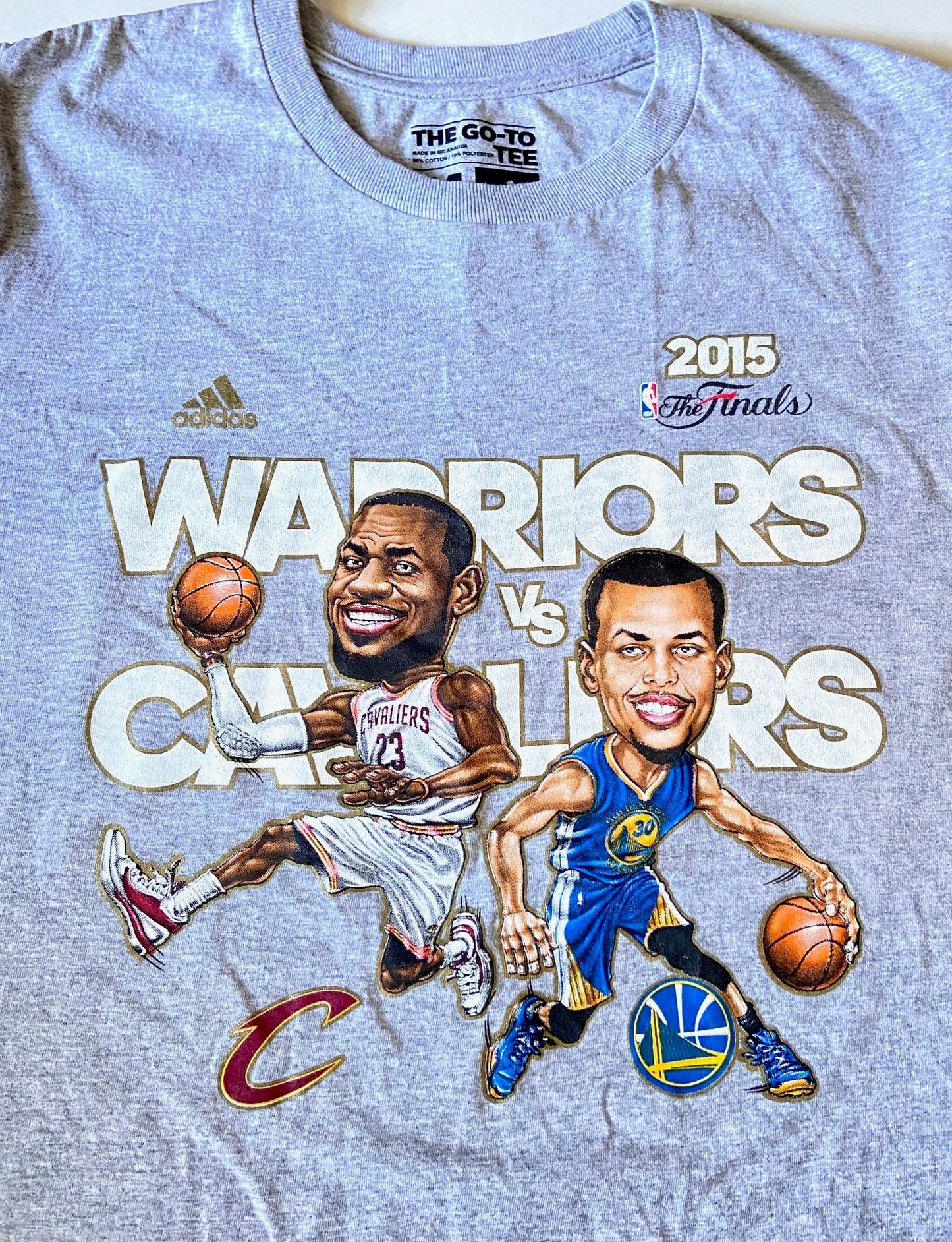 2015 NBA Finals Warriors VS. Cavaliers Adult Medium Gray (Used) T-Shirt