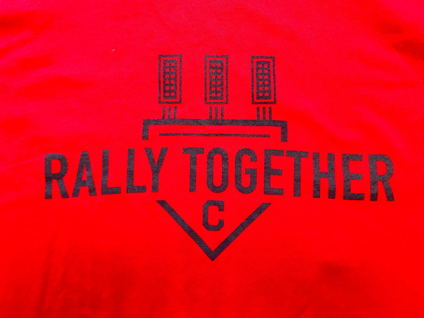 Cleveland Baseball 2018 Rally Together Adult X-Large Red (Used) T-Shirt by Port & Co.