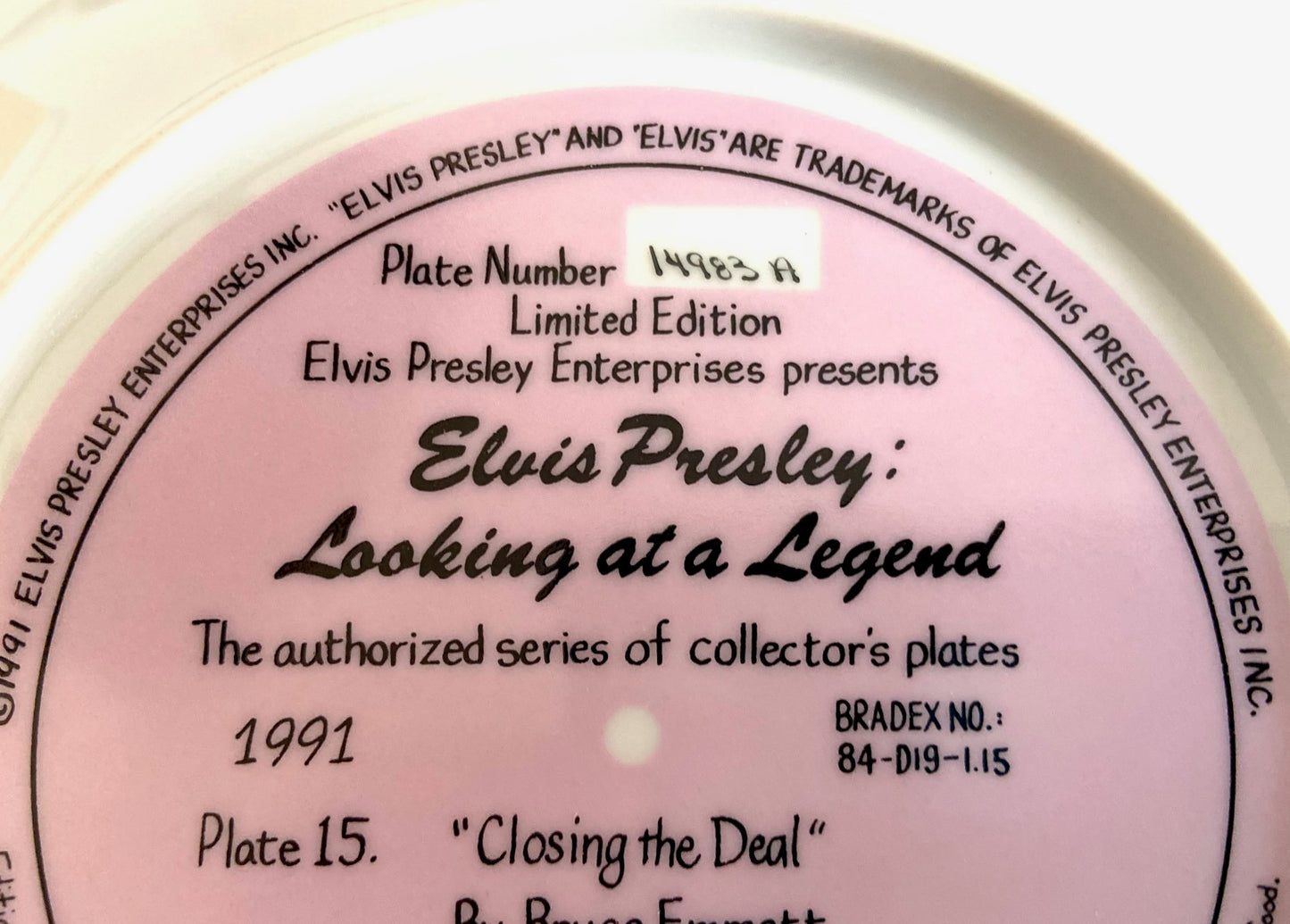 Elvis Presley 1991 Ltd. Ed. "Closing the Deal" Collector's Plate (Used) by Delphi/EPE