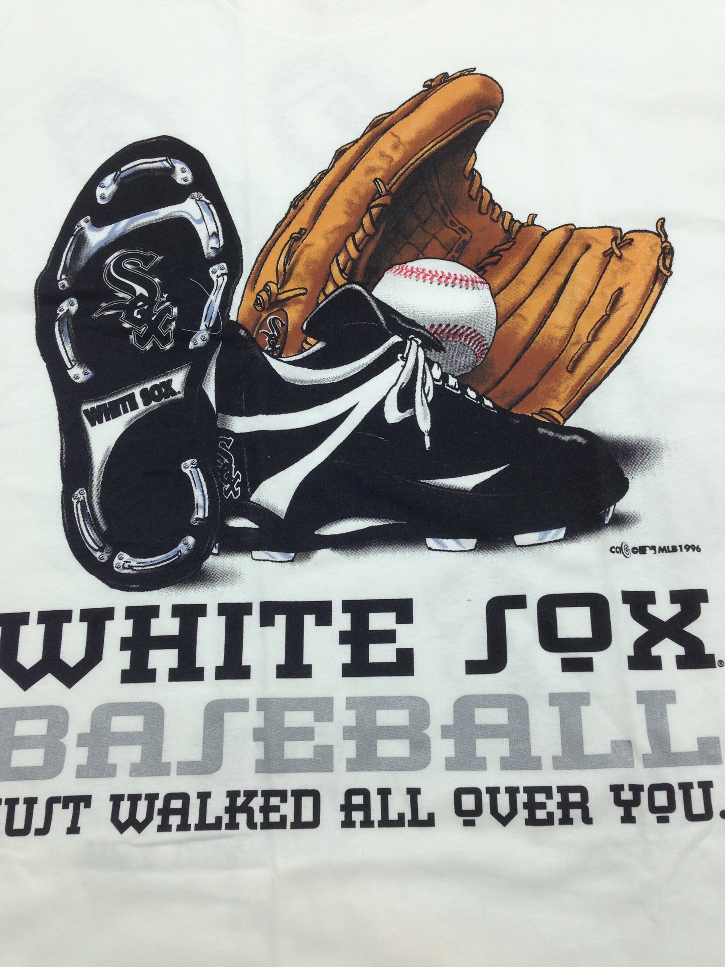 Chicago White Sox Vintage 1996 MLB "Just Walked All Over You" T-Shirt by College Concepts